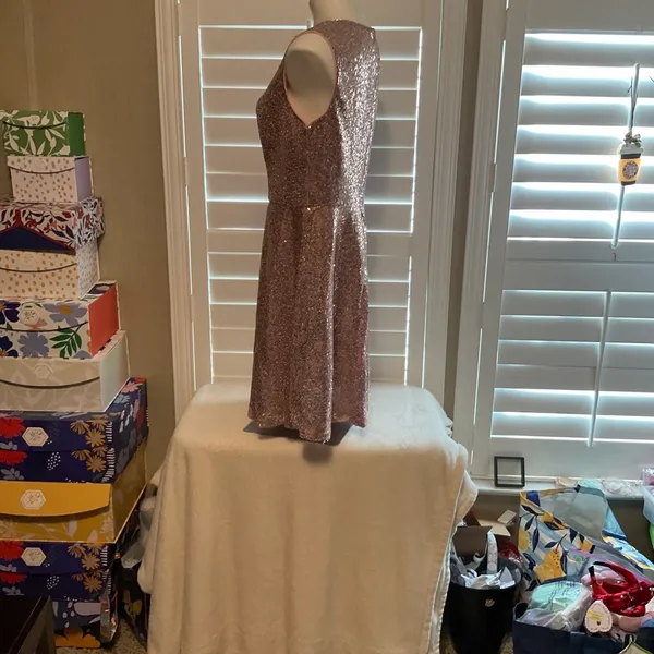 Dress ever pink Sequence Dress Size L - Image 4