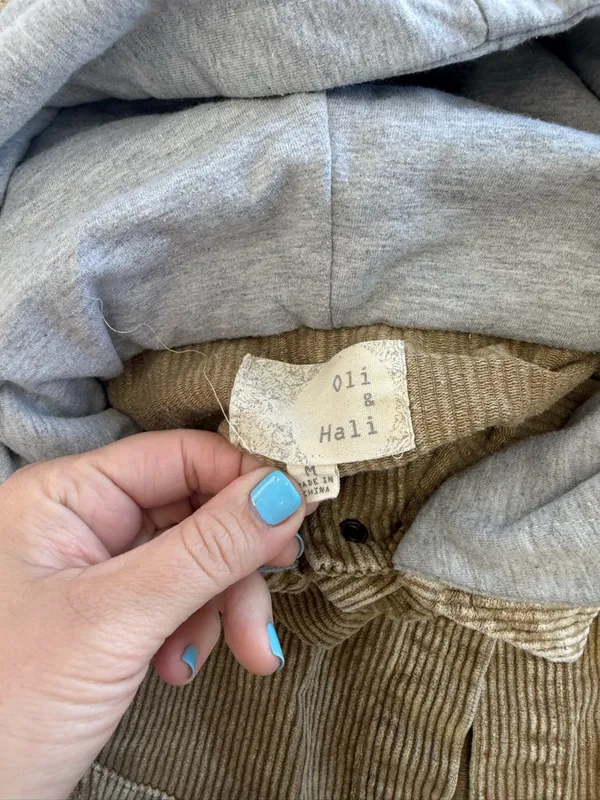 Oil and Hali Corduroy‎ jacket with hood size medium - Image 4