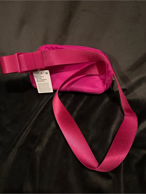 NWT lululemon Everywhere Belt Bag 1L - Sonic Pink Crossbody Waist Pack - Image 5