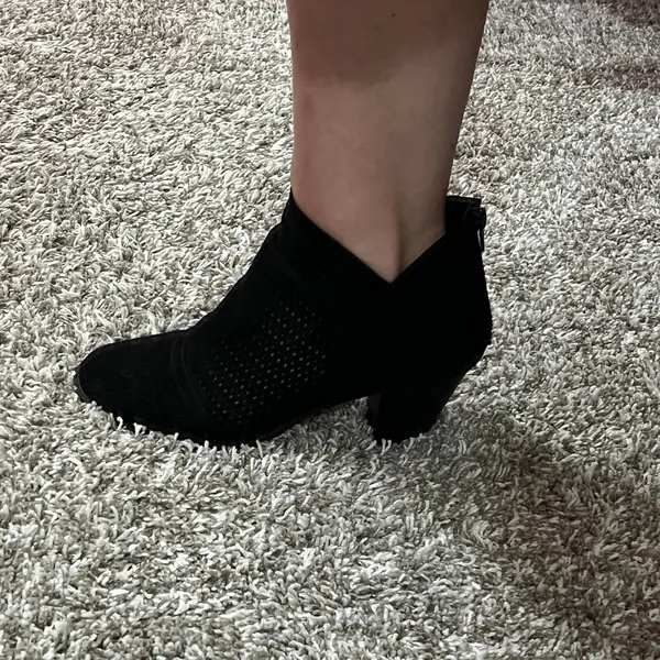Report Footwear (7.5) Geometric Shapes Cut Out 2.5" Heel Ankle Booties - Image 6