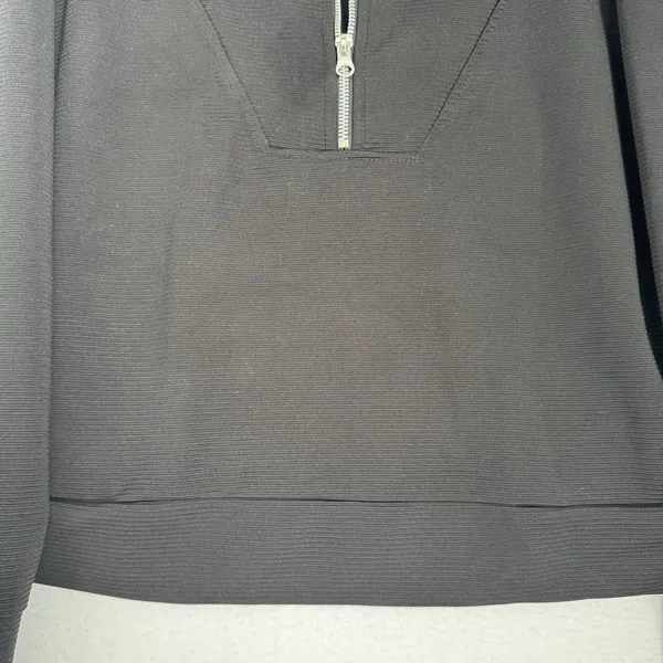 Adrienne Vittadini Sport Women L Black Quarter Zip Pullover Textured Athleisure - Image 5