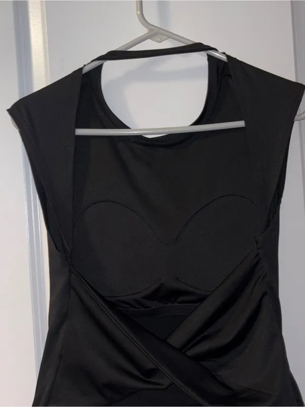 SHEIN Black Cap-Sleeve Open-Back Top Size: M - Image 2