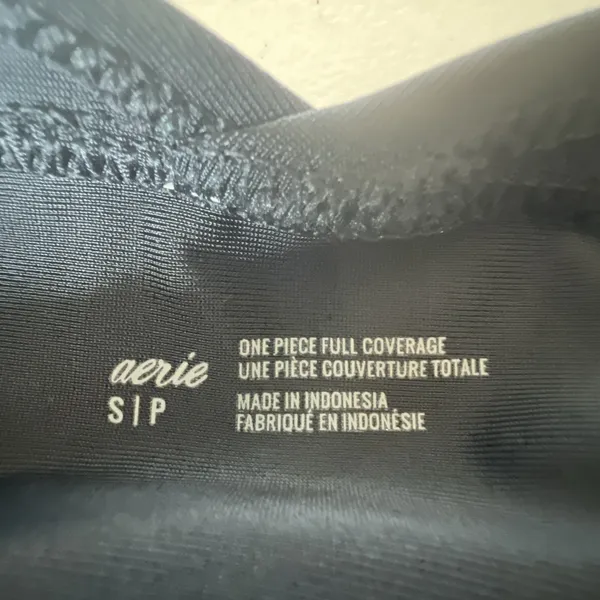 Aerie One Piece Swimsuit Size Small Ruffle Color Black Full Coverage Swimwear - Image 9