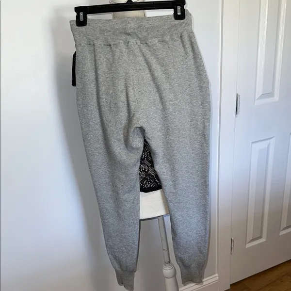 Abercrombie Cozy Gray Sweatpants - Image 4