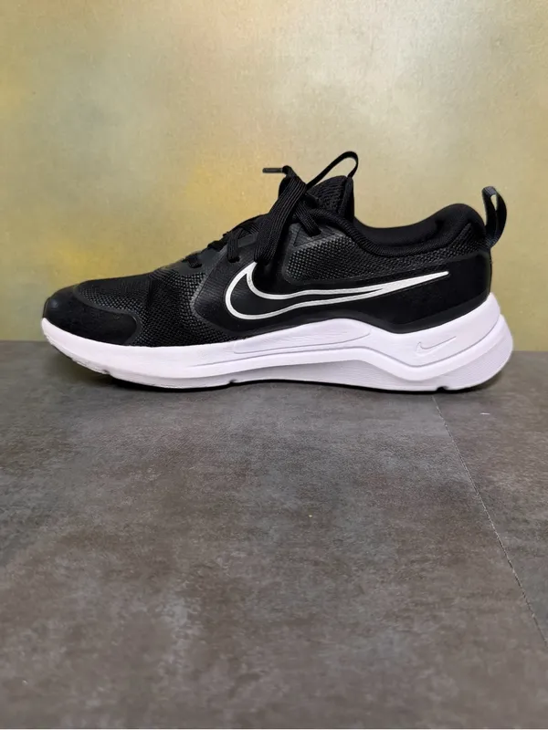 Nike Cosmic HM4402-003 Black/White Women's Sneakers Size 7.5-8 - Image 16