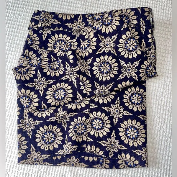 Anthropologie Elevenses Blue and cream Floral High Waist Shorts - Image 9