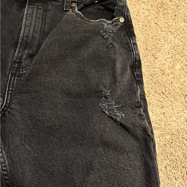 Abercrombie Curve Love 90s Straight Ultra High Rise 29/8 Ripped Black Jeans - Image 13