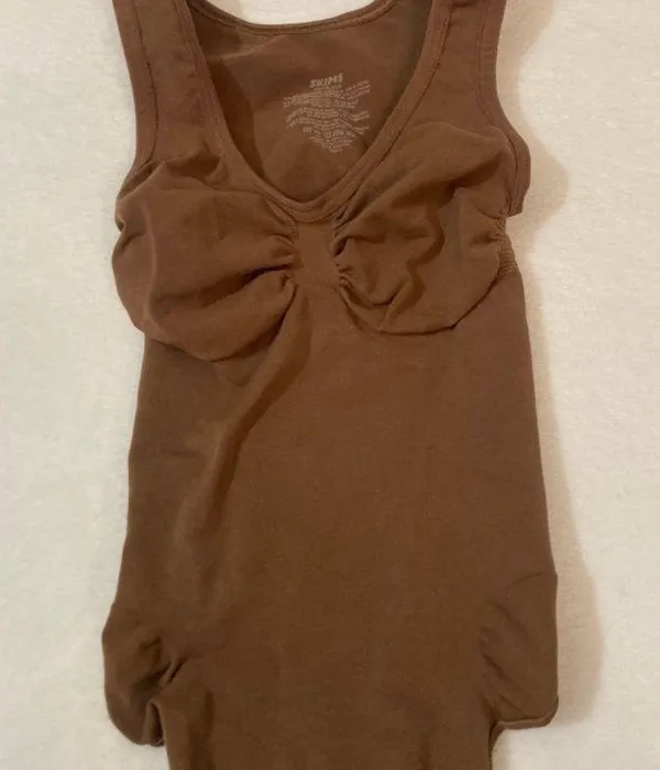 SKIMS NEW! JASPER Sculpting Thong Bodysuit XS - Image 3