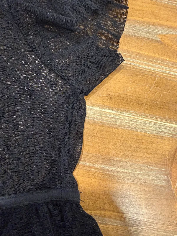 Free People Black Lace Sheer Short Sleeve Top Size M Boho Flutter Sleeve Y2K - Image 6