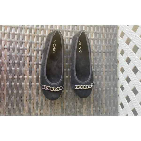 Vionic Ballet flats women's size 6 - Image 2