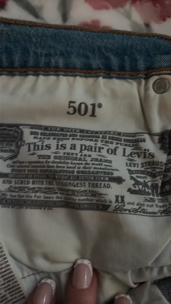 Levi's Jean shorts - Image 2