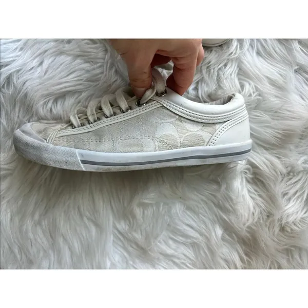 Coach white Francesca sneaker size 5B - Image 2