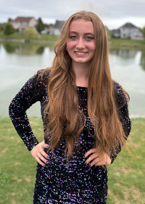 Long sleeve homecoming dress - Image 2