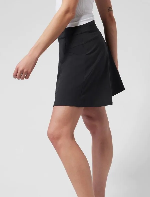 Athleta black All Day Skort size 4 - Image 3