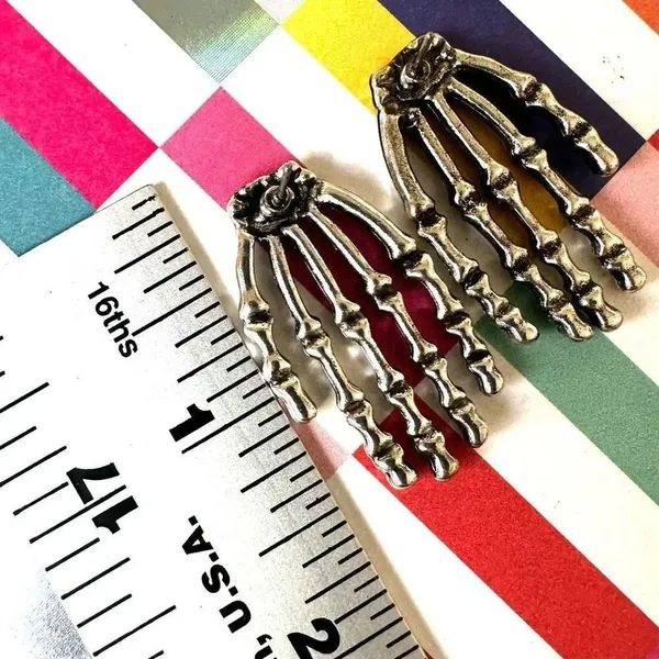 Silver tone Skeleton Hand Earrings - Image 3