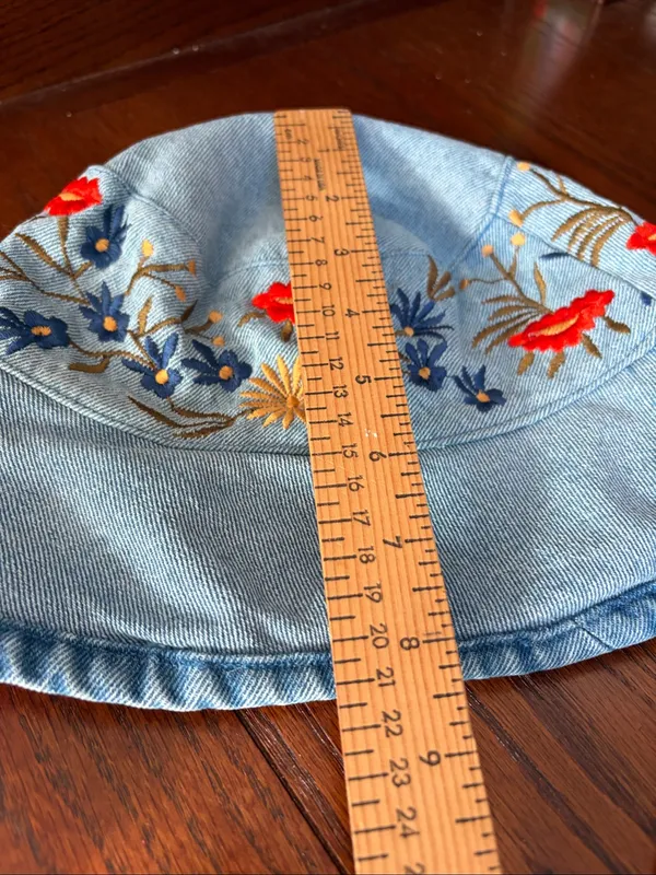 Vintage 90s Blue Denim Cotton Floral Embroidered Bucket Hat Boho Cottage - Image 6