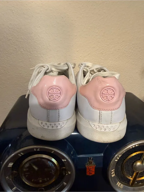 Tory Burch Howell Court Sneaker White Leather w/ Pink lace up Shoes Size 7 - Image 3