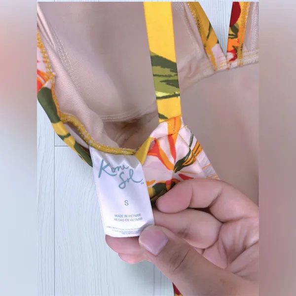 KONA SOL Boho Tropical Floral One Piece Swimsuit Yellow Hibiscus Print Small - Image 10