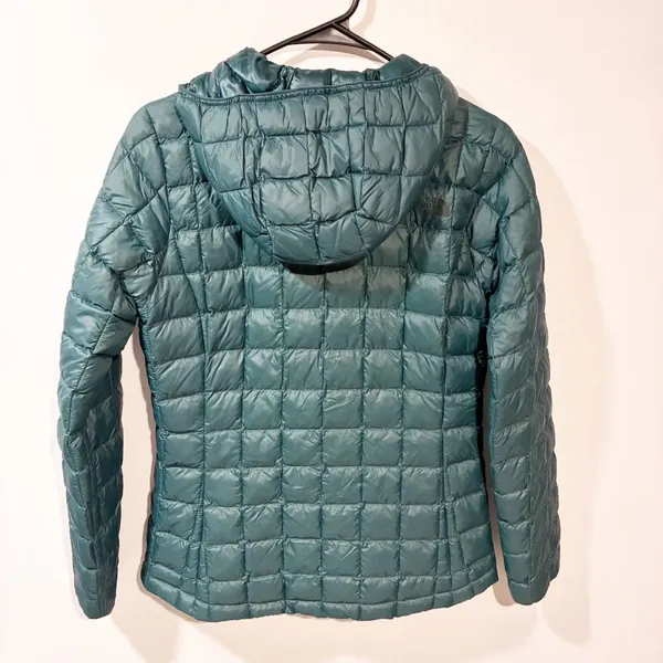 The North Face Women’s Green ThermoBall Eco Jacket‎ Puffer Quilted Size Small - Image 5
