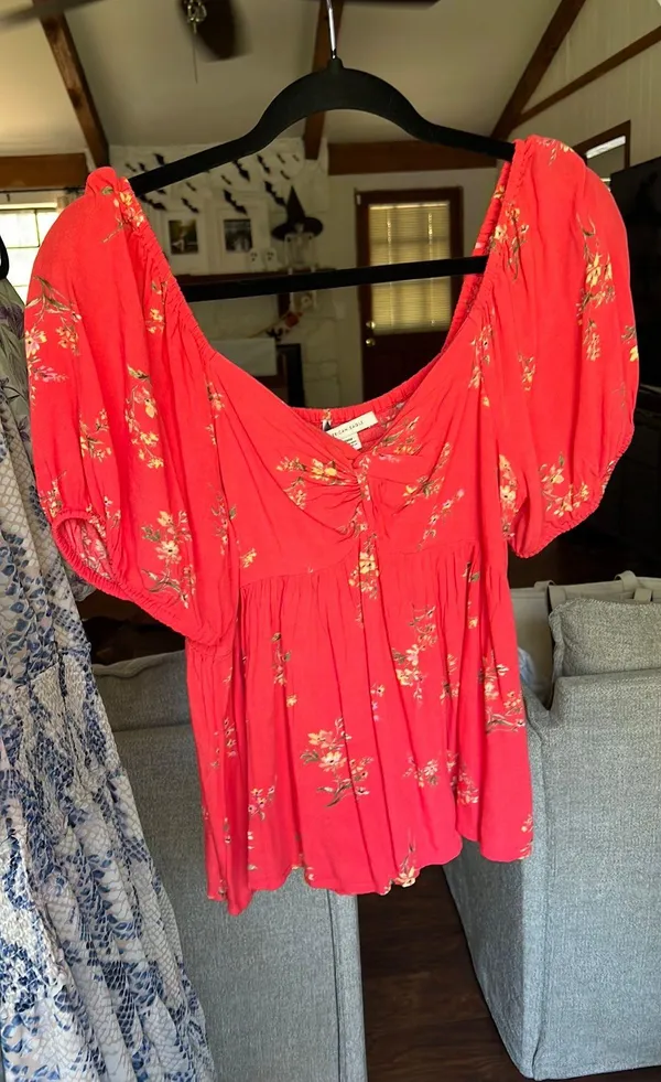 American Eagle Outfitters Top - Image 3