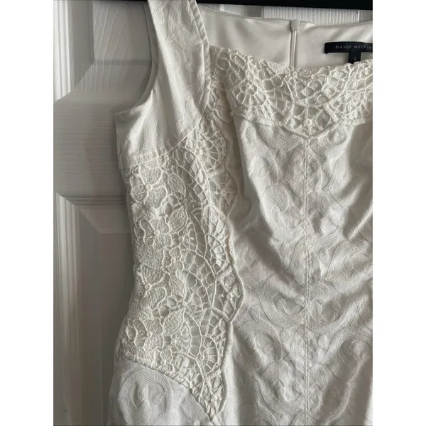 David Meister Crochet Lace Jacquard Sheath Dress Womens Size 4 White Bridal - Image 2