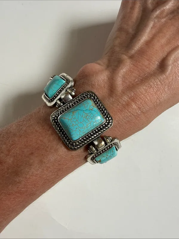 Source Unknown Southwestern multi-strand link turquoise bracelet - Image 2