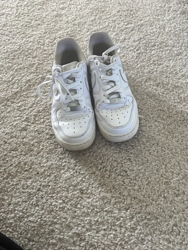 White Nike Air Force - Image 7