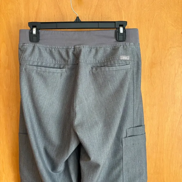 Figs Scrub Pants Women Small Gray T2001 Technical Collection Yoga Waistband - Image 4