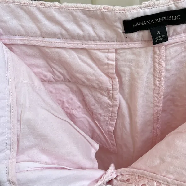 Banana Republic, pink shorts size 6 - Image 7