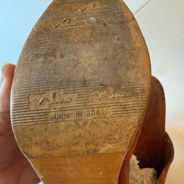 Vintage Nina Leather Mules - Image 11