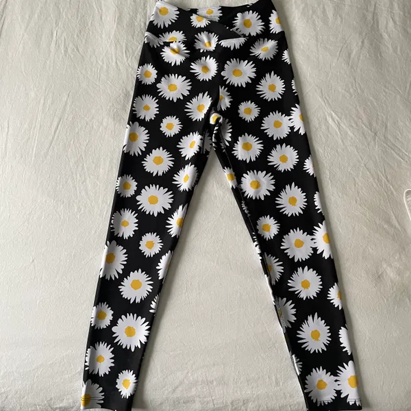 Year Of Ours Veronica Daisy Leggings - Image 2