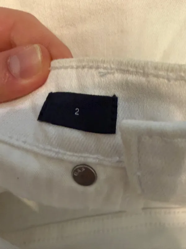GAP Ivory Denim Mini Skirt - Image 2