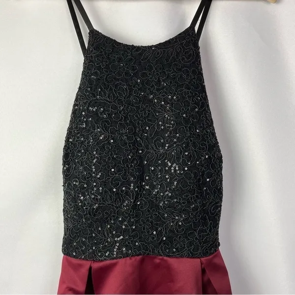 Speechless Black Sequin‎ & Wine Red Fit & Flare Mini Dress 11 - Image 5