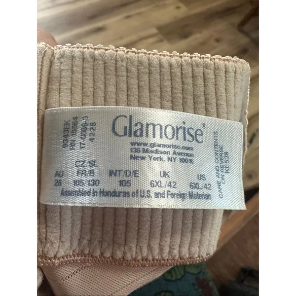 Glamorise nude sculpting 6x beige shapewear shorts - Image 2