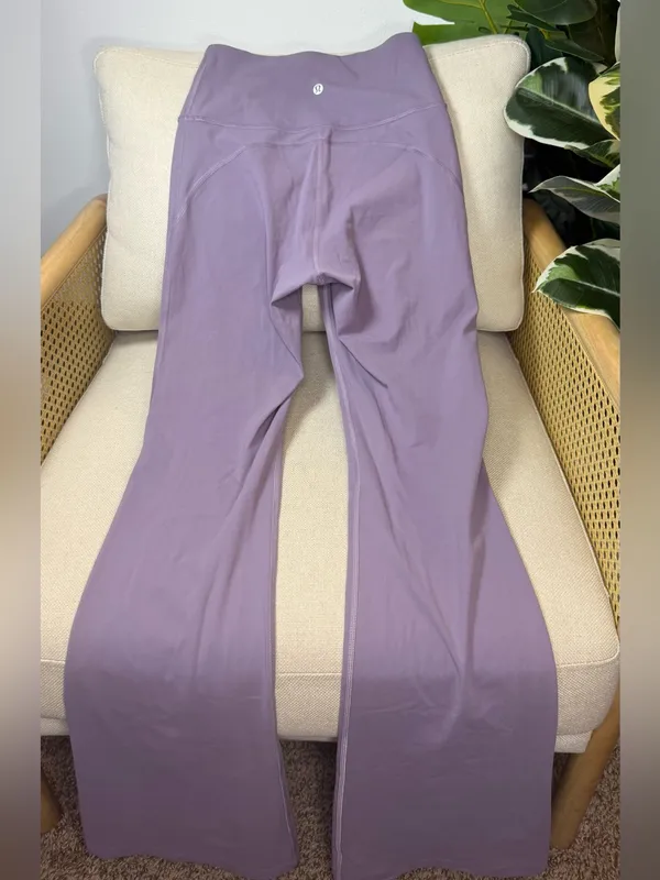 Lululemon Groove Super-High-Rise Flared Pant Nulu *Regular 33" Size 4 - Image 6