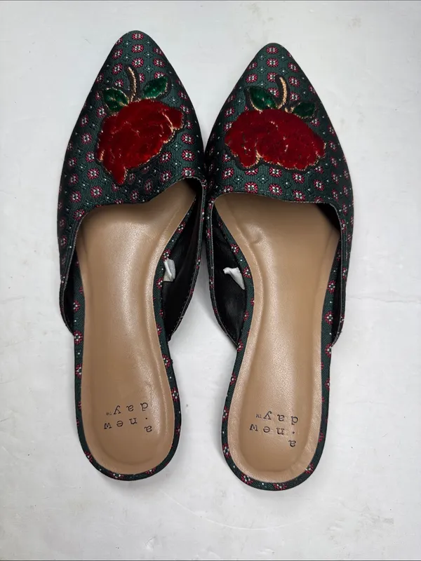 a new day dark green Pointed Toe Slip-On Mules with Red Floral Applique 7 rose - Image 3