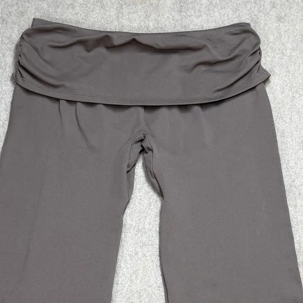 OQQ Yoga Pants Women XL Gray Athleisure Y2K Flare Leg Foldover Waistband Casual - Image 4