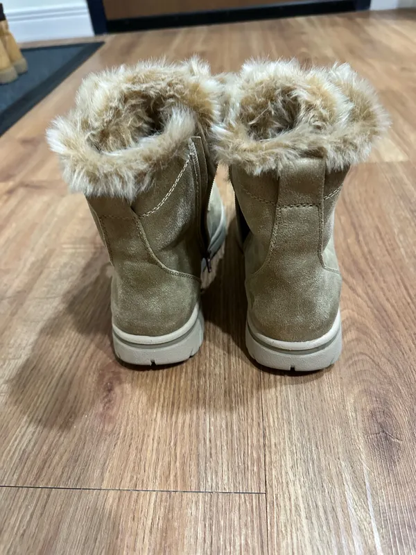 Winter Boots - Image 4