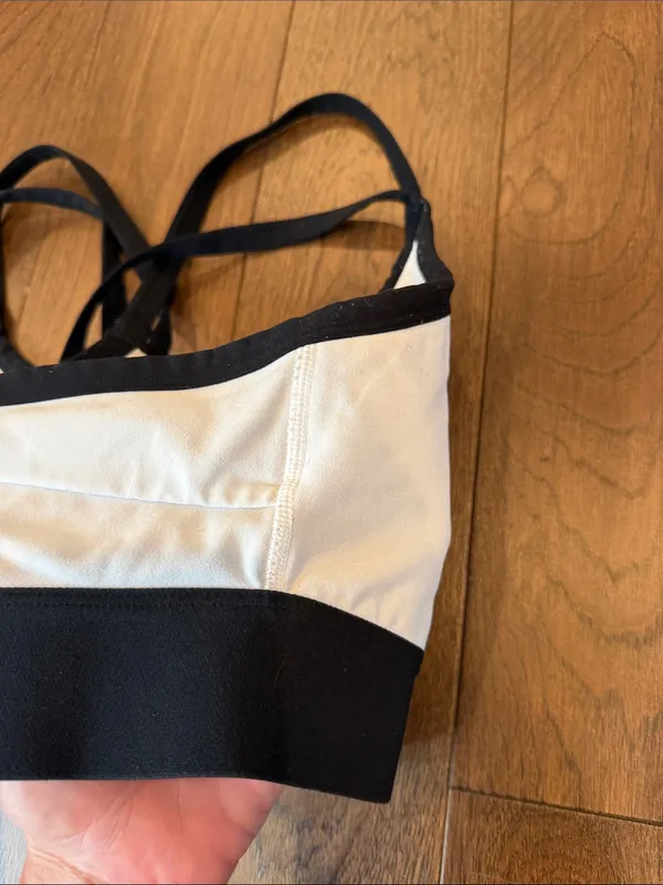 Fabletics White & Black Strappy Sports Bra - Size L/XL - C71-008 - Image 4