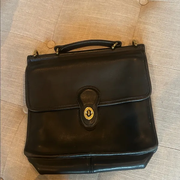 Coach Vintage Willis Bag in Black Style No. HNC 9927 - Image 8