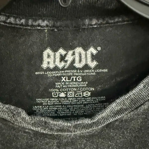 AC/DC graphic Consert Graphic Tee Shirt Black Size XL - Image 3