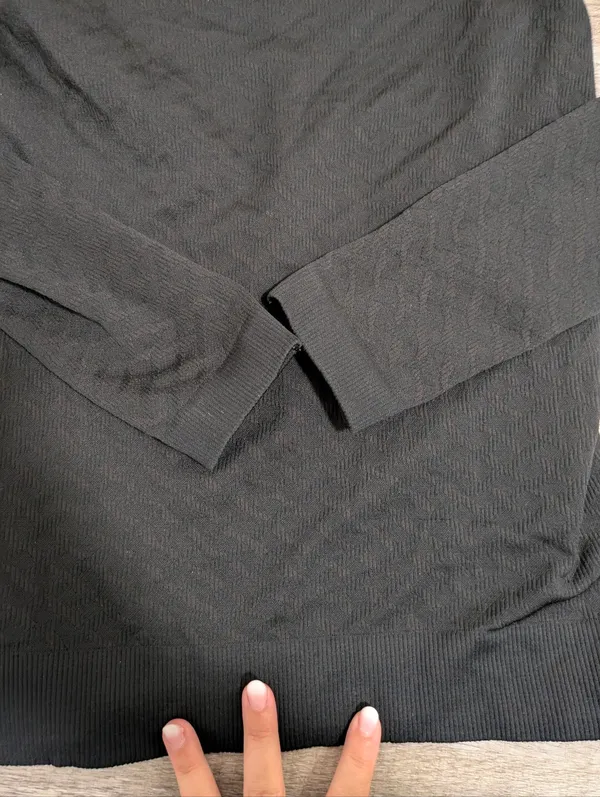 Lululemon Athletica Rest Less Pullover Cable Black Workout Shirt Size 2 - Image 6
