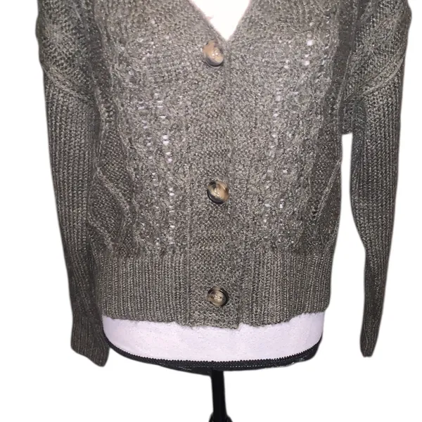 NWT Hooked Up by IOT Juniors Cable-Knit Button-Front Sweater Green - Image 4