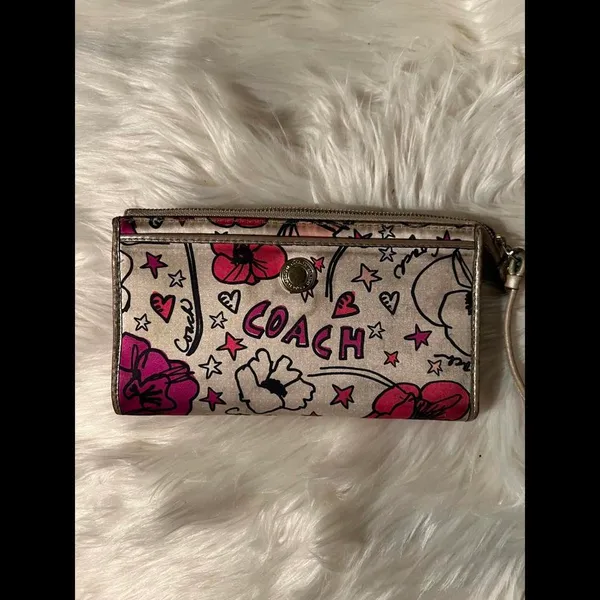 Coach Kyra Floral Poppy Sateen Wallet with Wrist Strap - Image 2
