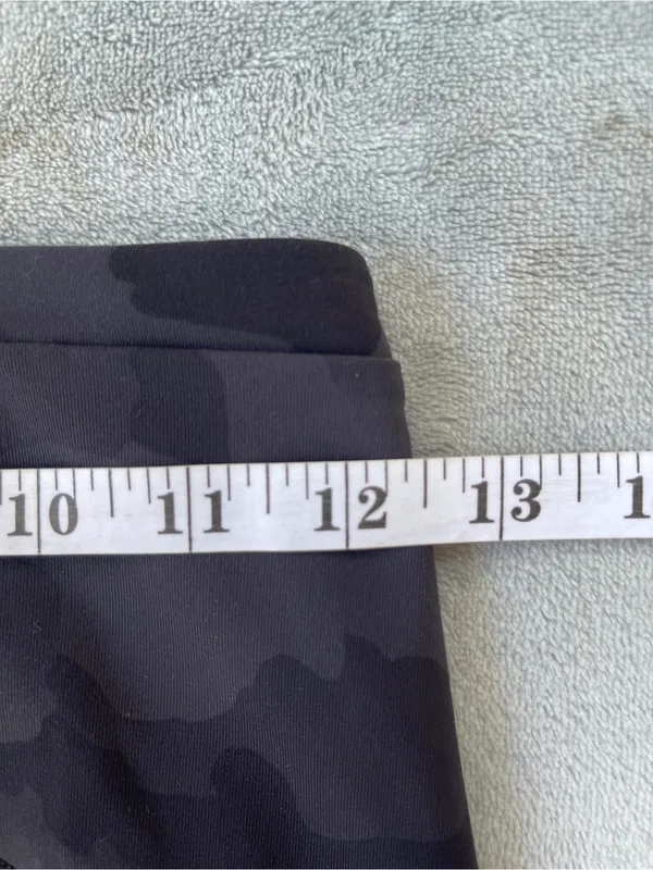 Lululemon swift speed High-Rise 8” Camo Biker Shorts gym Pilates yoga activewear - Image 10