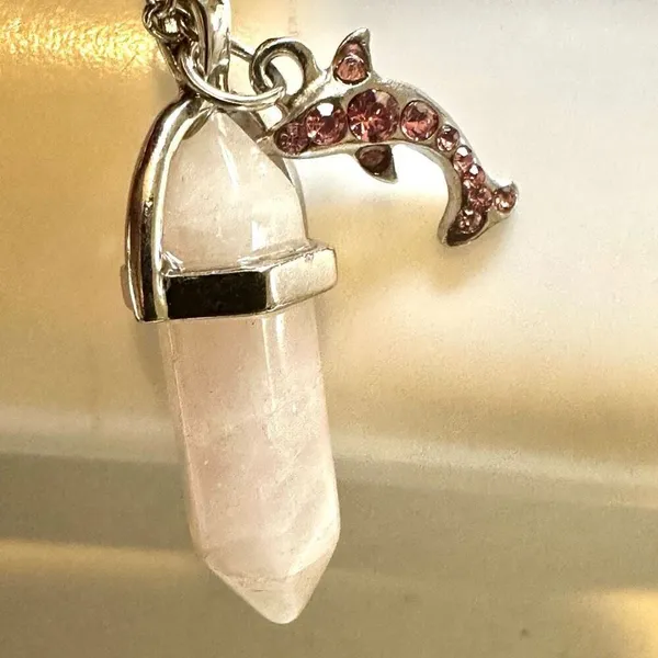 Rose Quartz Dolphin pendant necklace Pink - Image 5