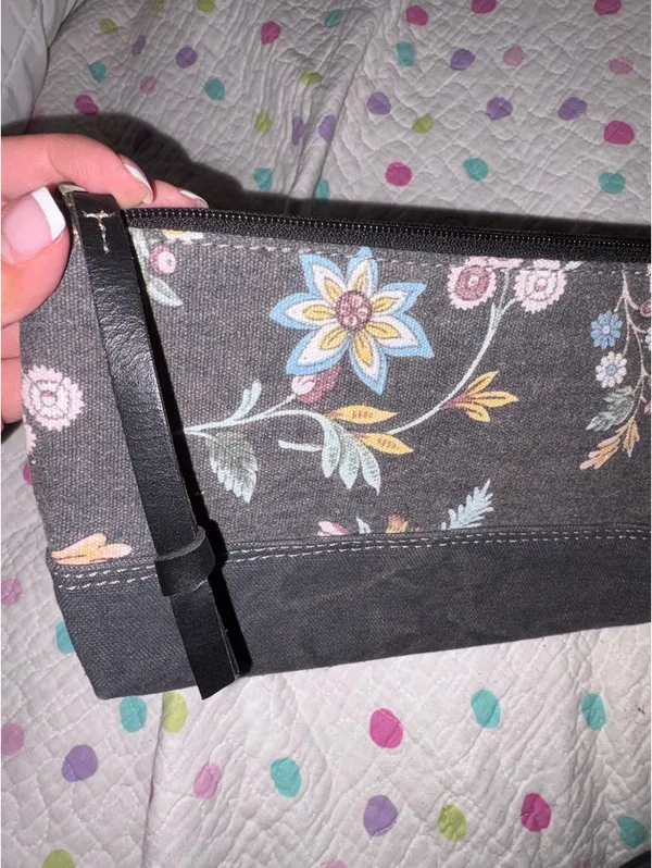 Myra Bags Pouch - Image 3