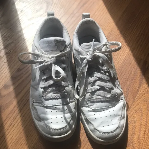 Nike Women’s Court Vision Low Shoes in White size 6.5 Shoe Casual or Basketball - Image 2