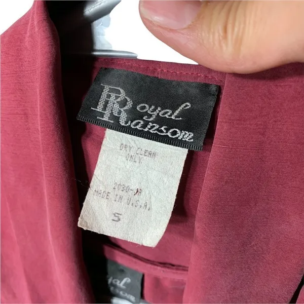 ‎Vintage Royal Ransom blazer and matching tank top - Image 13