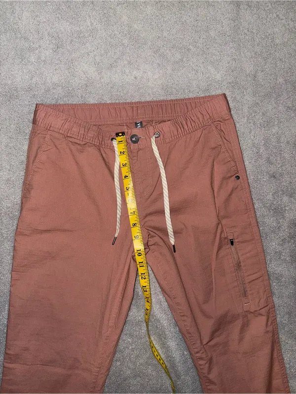 NWOT Vuori Ribstop pants size medium - Image 6